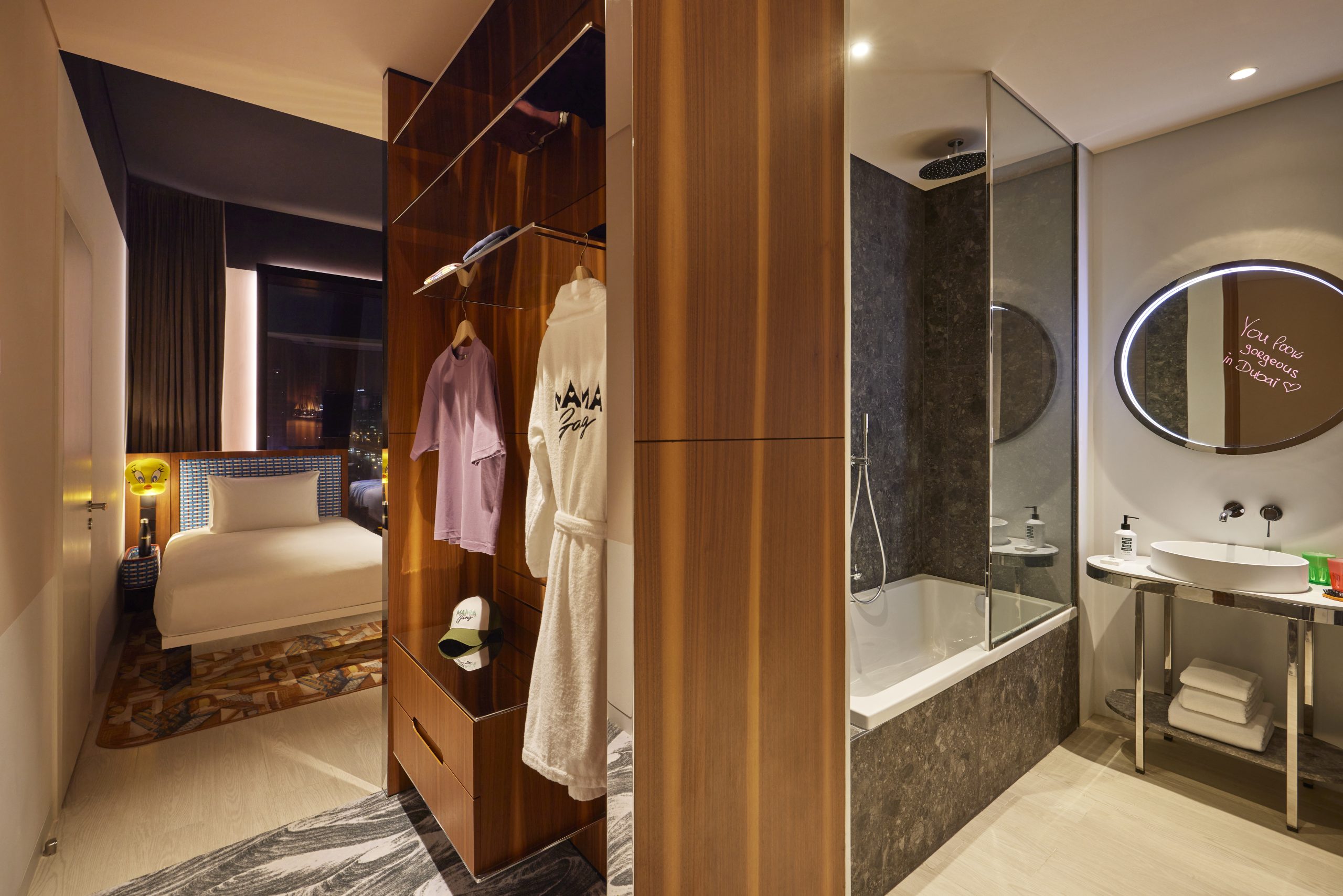 Mama Shelter otvoren u srcu Dubaija: Više od običnog hotela (FOTO) 2 Mama Shelter Dubai 11 24 002 FA scaled