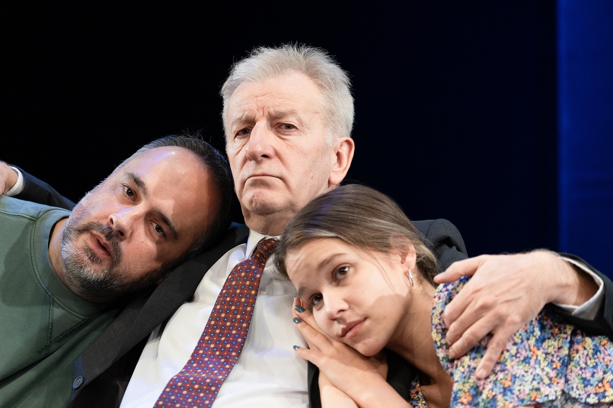 Predstava "Kuća" i na znakovnom jeziku 1 predstava kuca 1 promo