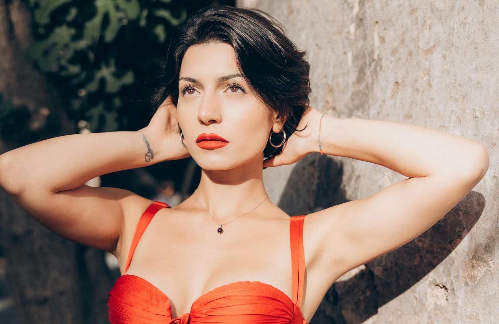 Jesen 2025: Trendovi za kosu koji osvajaju Instagram 3 pexels lokmansevim 19081105 scaled e1756895700360