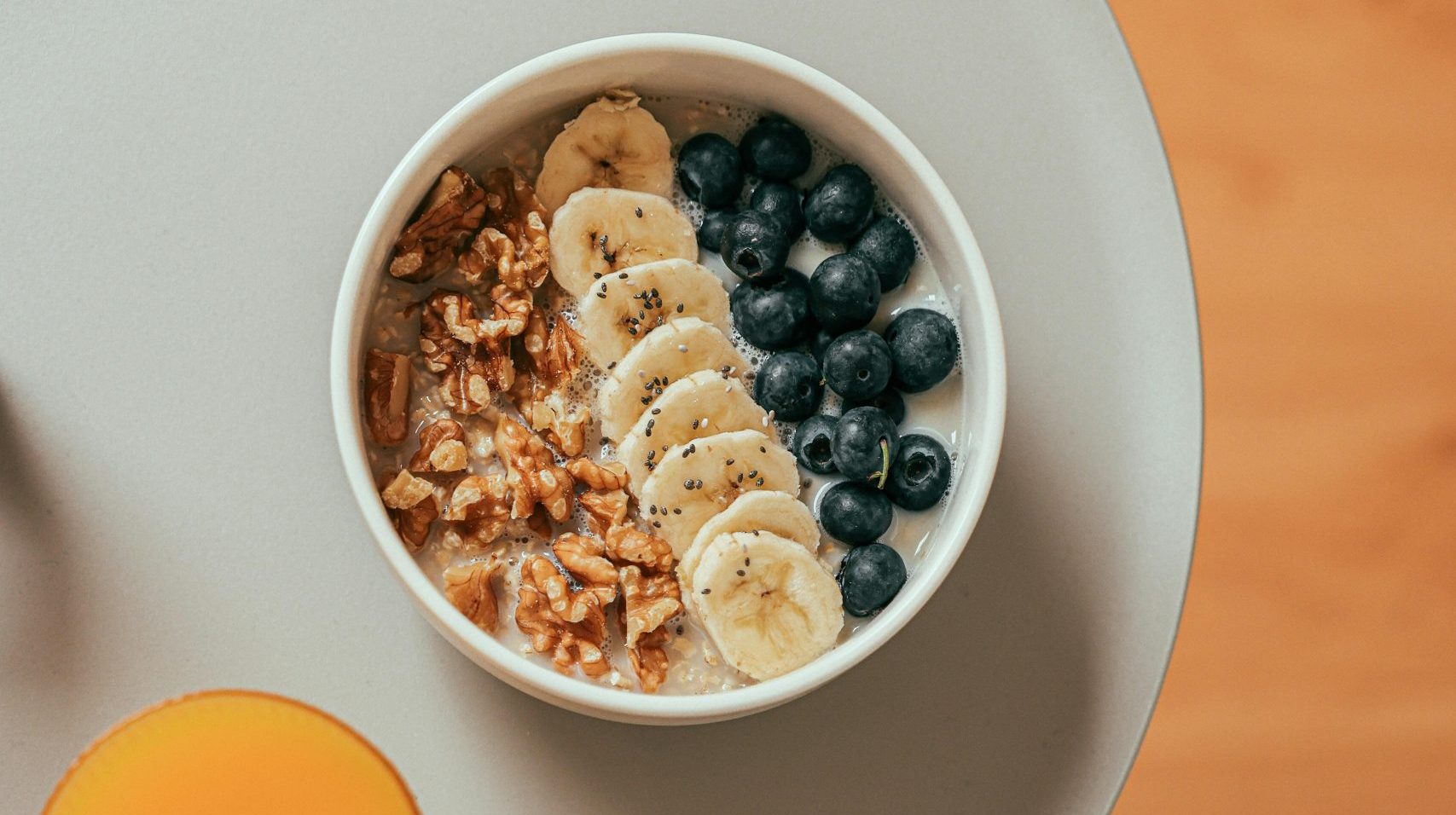 Zdravlje jetre: 5 jutarnjih navika koje pod hitno morate da uvedete 5 Zdravlje jetre: kaša sa borovnicama