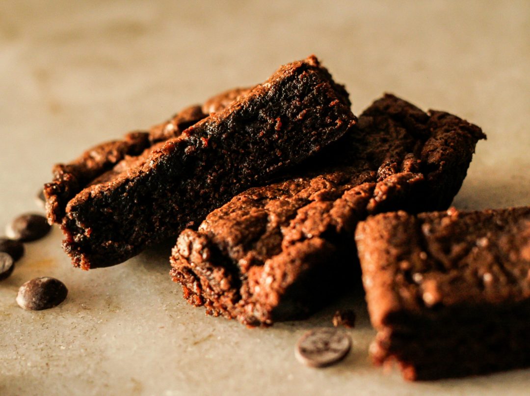 čokoladni hleb sa bananom i tikvicama